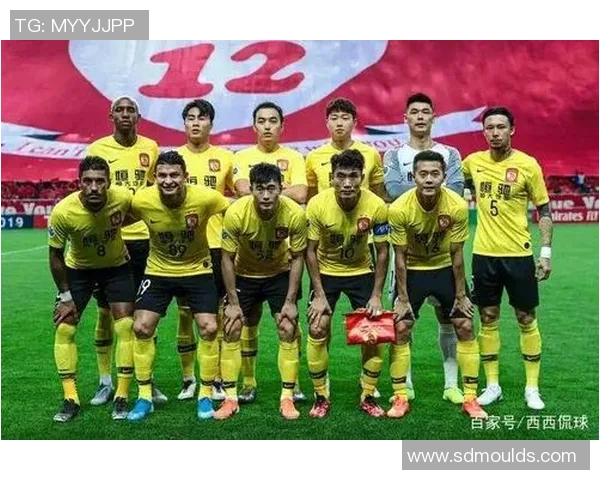 以换人为核心推动球队战术变革和人员配置优化的策略分析